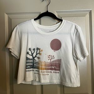 madewell x parks project joshua tree national park crewneck crop tee